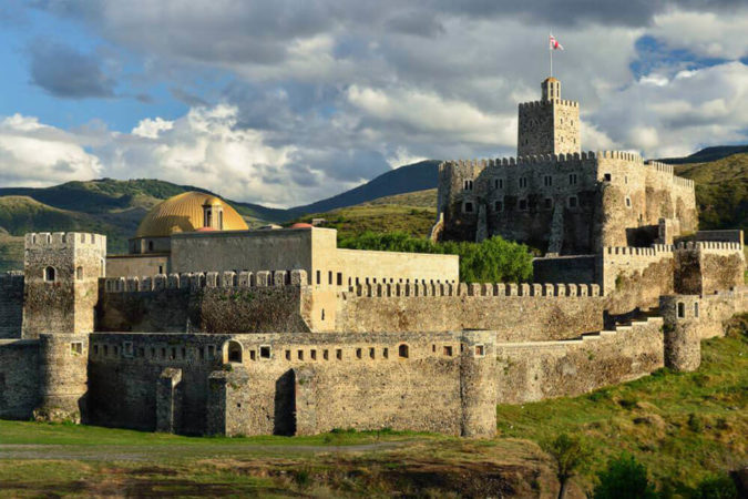rabati-castle-in-akhaltsikhe-view